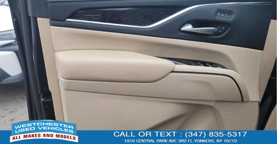 2023 Cadillac Escalade Premium Luxury photo