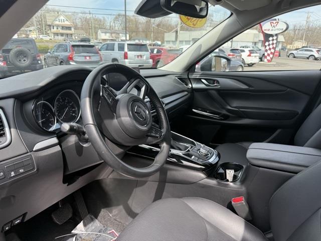 2022 Mazda CX-9 Touring photo