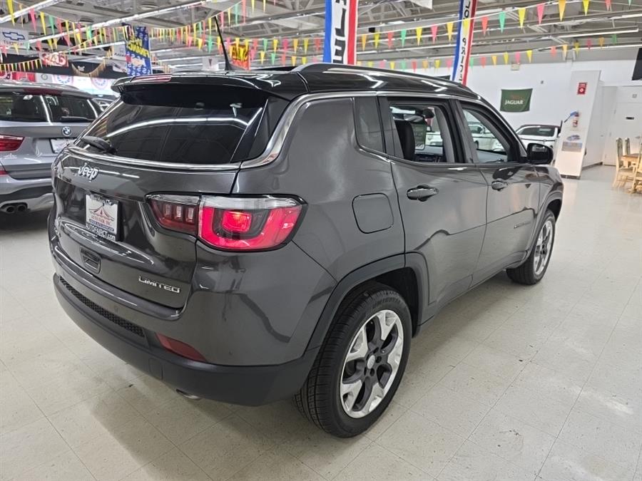 2018 Jeep Compass Limited 4x4 photo