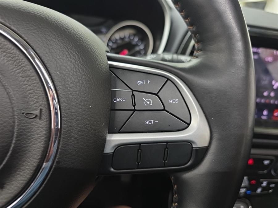 2018 Jeep Compass Limited 4x4 photo