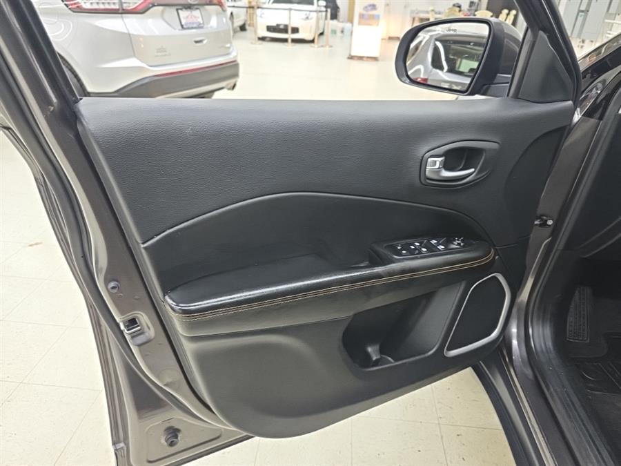 2018 Jeep Compass Limited 4x4 photo