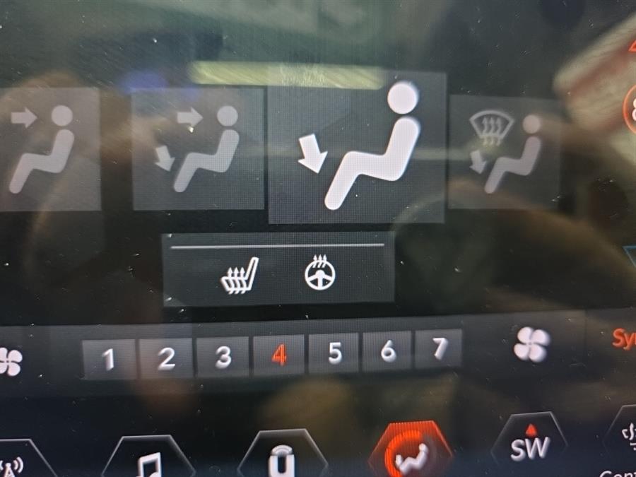 2018 Jeep Compass Limited 4x4 photo
