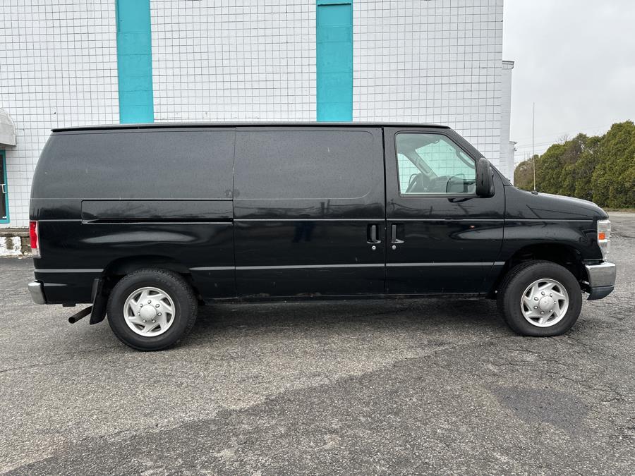 2014 Ford E-150 E-150 photo