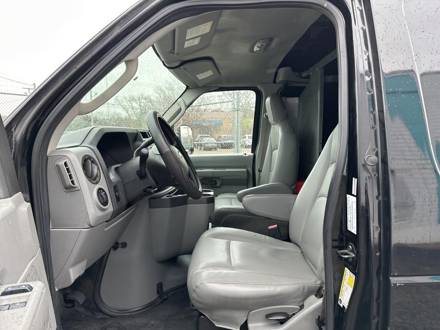 2014 Ford E-150 E-150 photo