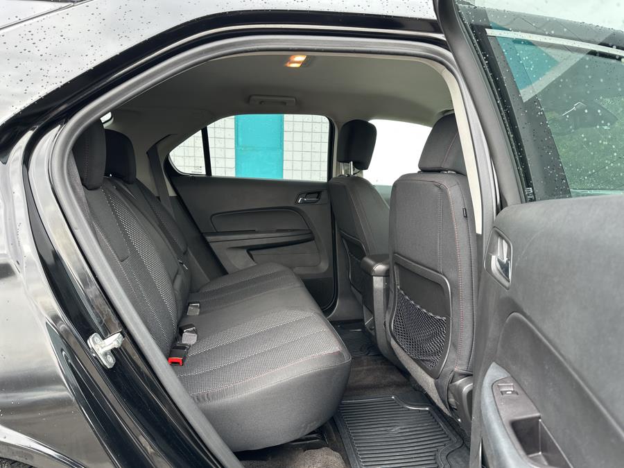 2016 Chevrolet Equinox AWD 4dr LT photo