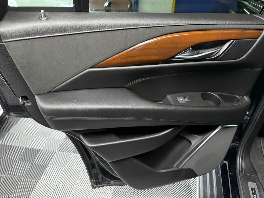 2020 Cadillac Escalade 4WD 4dr Luxury photo