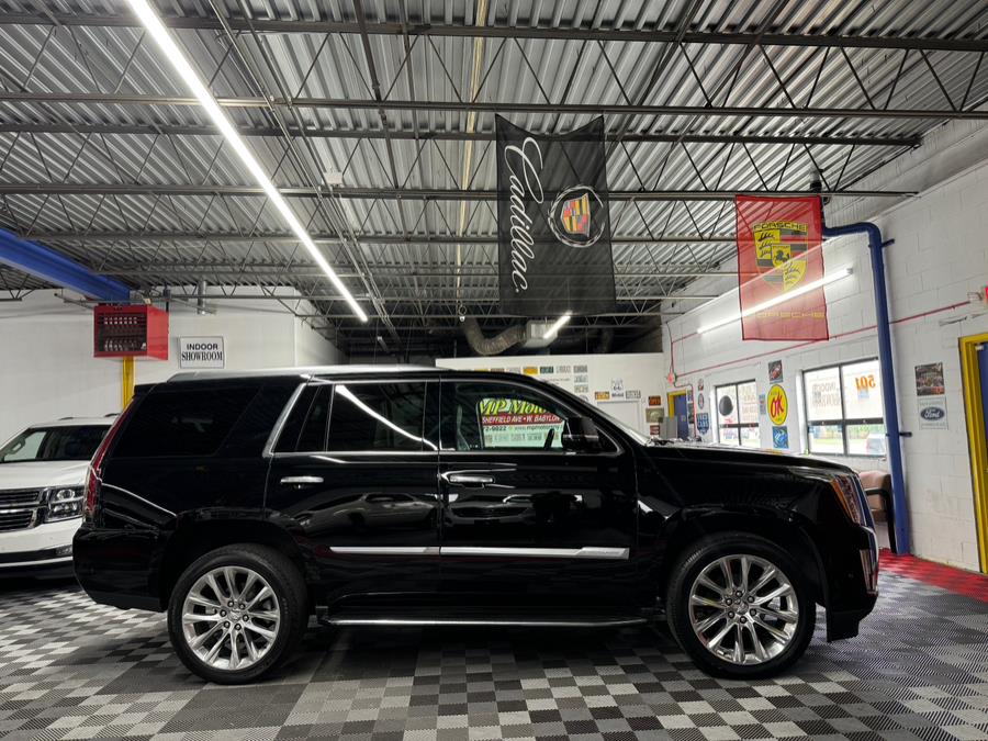 2020 Cadillac Escalade 4WD 4dr Luxury photo