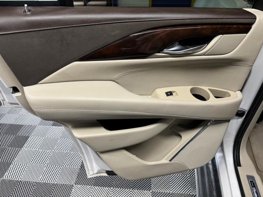2016 Cadillac Escalade 4WD 4dr Luxury Collection photo