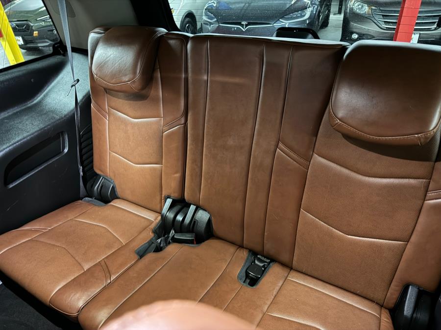 2016 Cadillac Escalade 4WD 4dr Luxury Collection photo