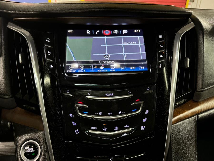 2016 Cadillac Escalade 4WD 4dr Luxury Collection photo