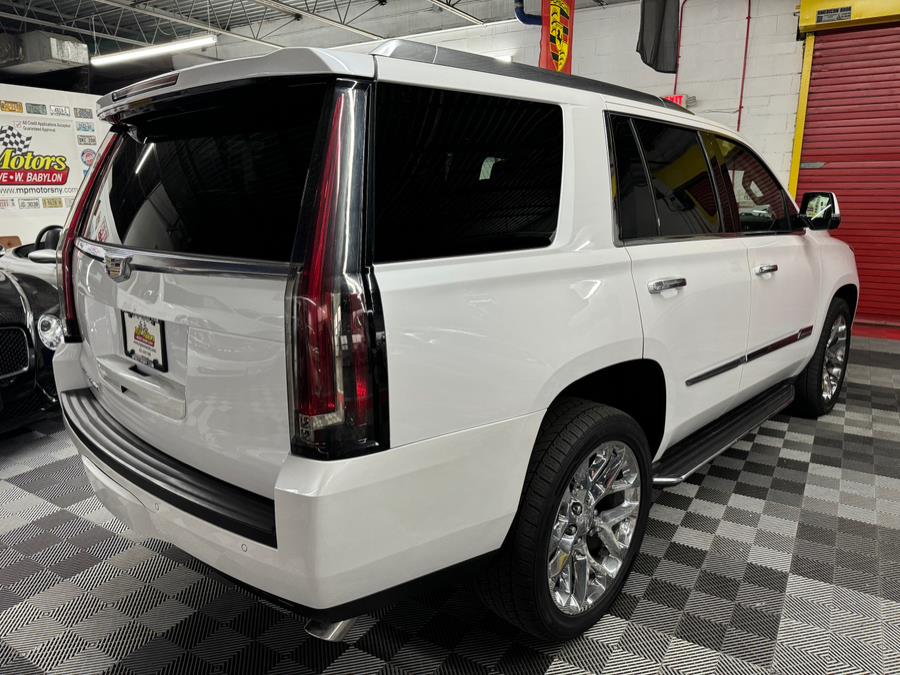 2016 Cadillac Escalade 4WD 4dr Luxury Collection photo