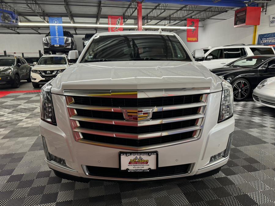 2016 Cadillac Escalade 4WD 4dr Luxury Collection photo
