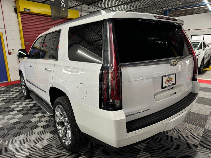 2016 Cadillac Escalade 4WD 4dr Luxury Collection photo