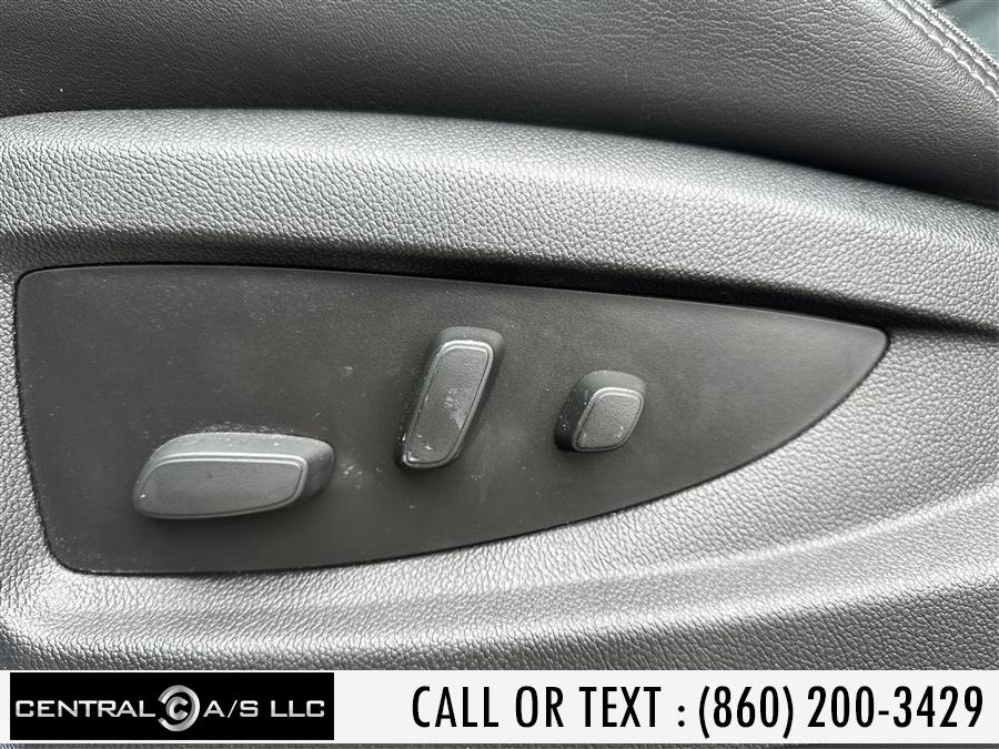 2017 GMC Yukon 4WD 4dr Denali photo