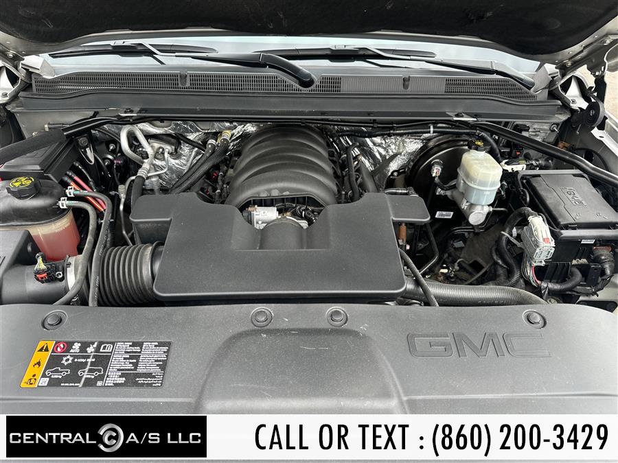 2017 GMC Yukon 4WD 4dr Denali photo