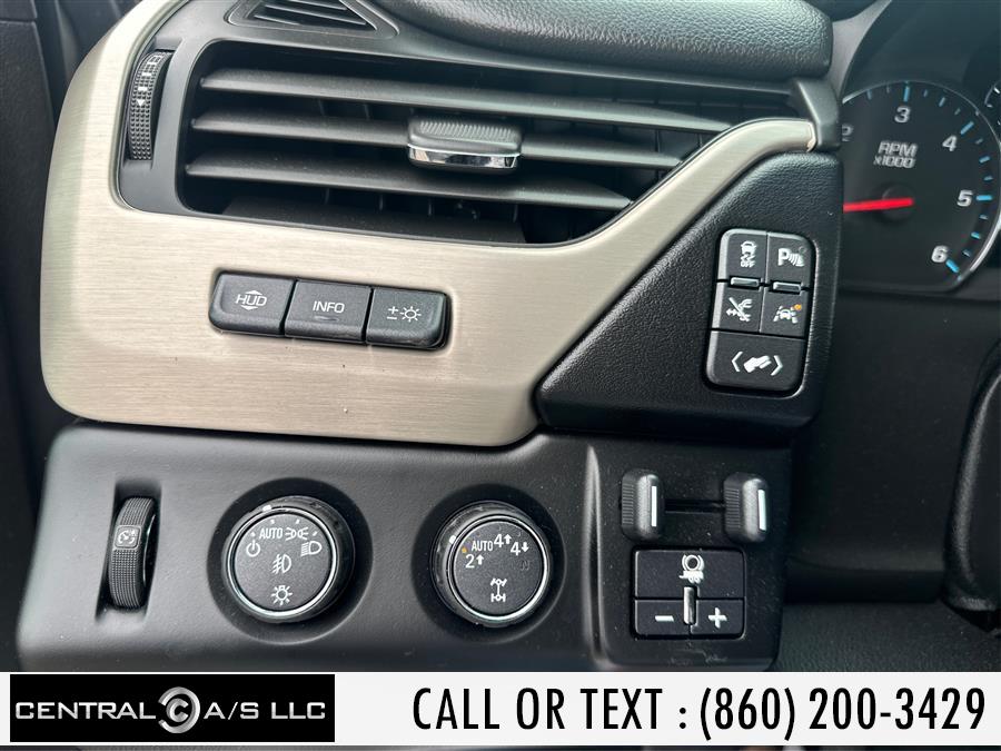 2017 GMC Yukon 4WD 4dr Denali photo