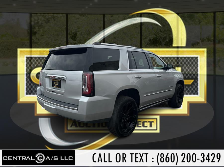 2017 GMC Yukon 4WD 4dr Denali photo