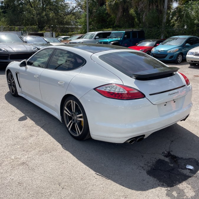 2012 Porsche Panamera S photo