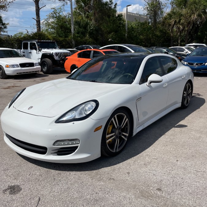 2012 Porsche Panamera S photo