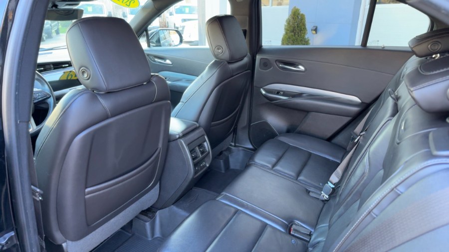 2019 Cadillac XT4 AWD 4dr Premium Luxury photo