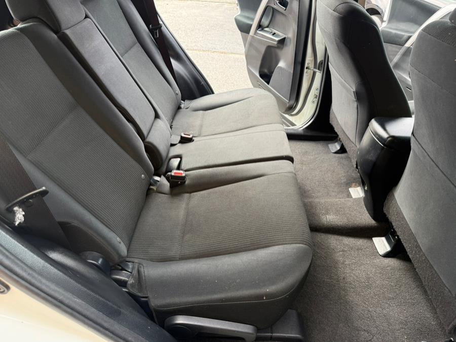 2016 Toyota RAV4 AWD 4dr LE (Natl) photo