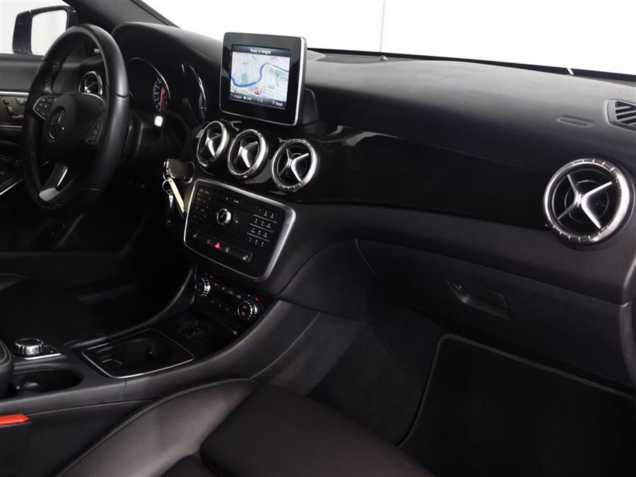 2016 Mercedes-Benz cla 250 4MATIC photo