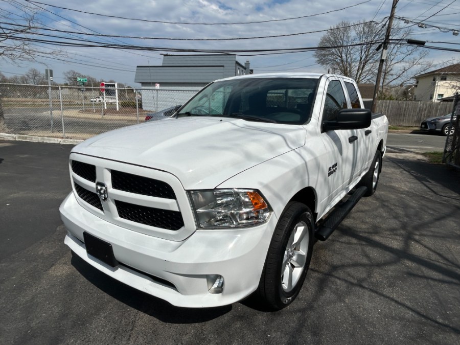2015 RAM 1500 4WD Quad Cab 140.5
