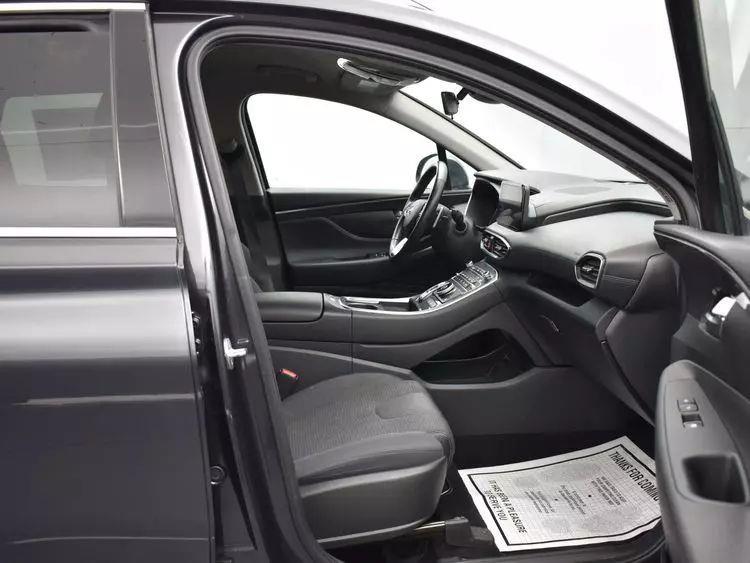 2023 Hyundai Santa Fe SEL Sport Utility 4D photo