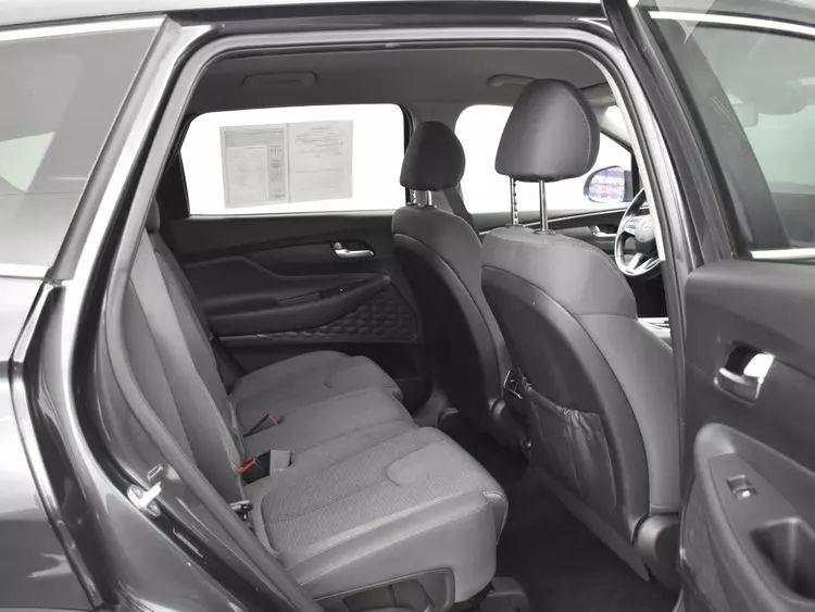 2023 Hyundai Santa Fe SEL Sport Utility 4D photo