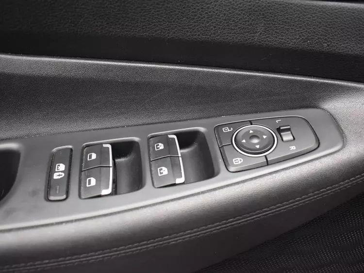 2023 Hyundai Santa Fe SEL Sport Utility 4D photo