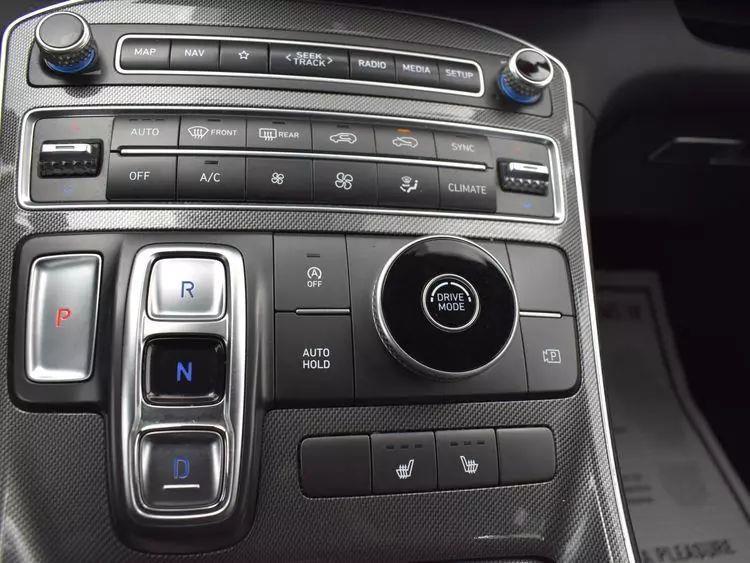 2023 Hyundai Santa Fe SEL Sport Utility 4D photo