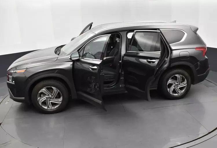 2023 Hyundai Santa Fe SEL Sport Utility 4D photo