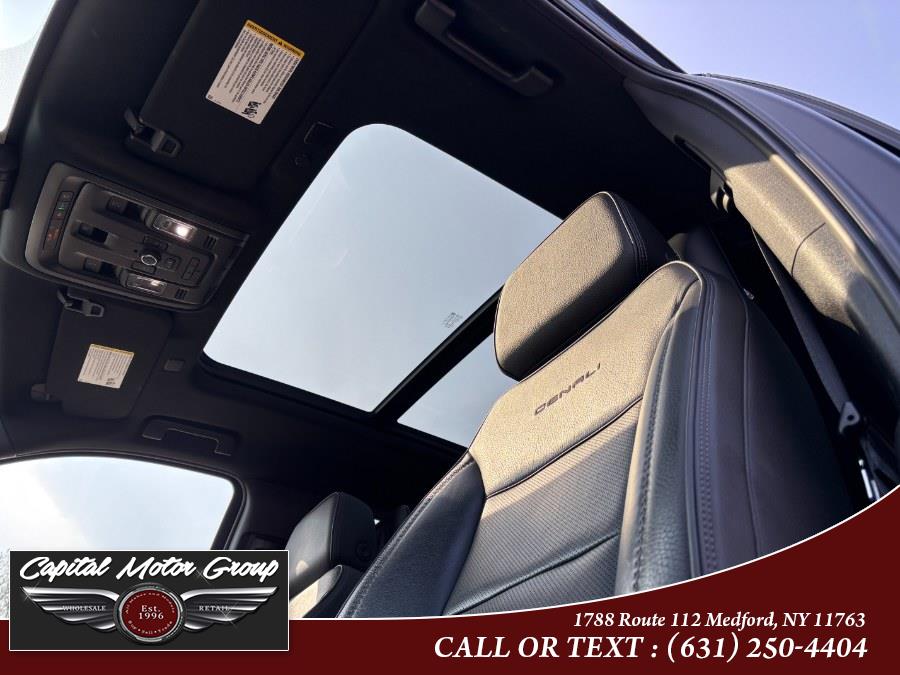 2021 GMC Yukon 4WD 4dr Denali photo