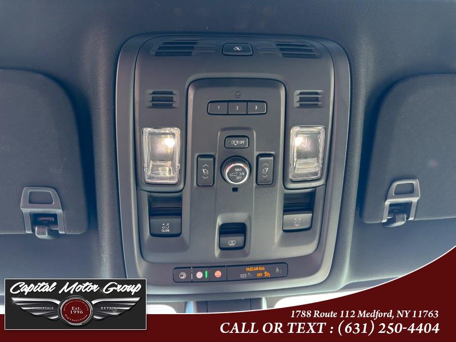 2021 GMC Yukon 4WD 4dr Denali photo