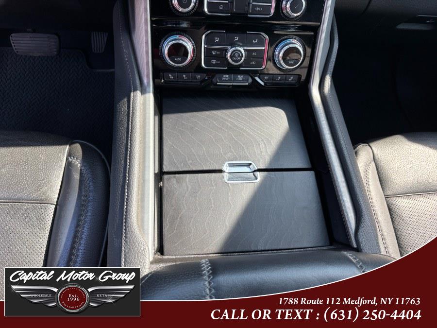 2021 GMC Yukon 4WD 4dr Denali photo