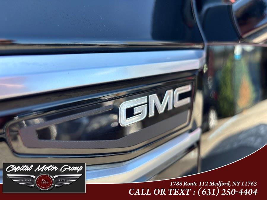 2021 GMC Yukon 4WD 4dr Denali photo