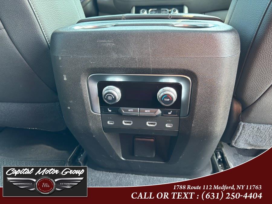 2021 GMC Yukon 4WD 4dr Denali photo