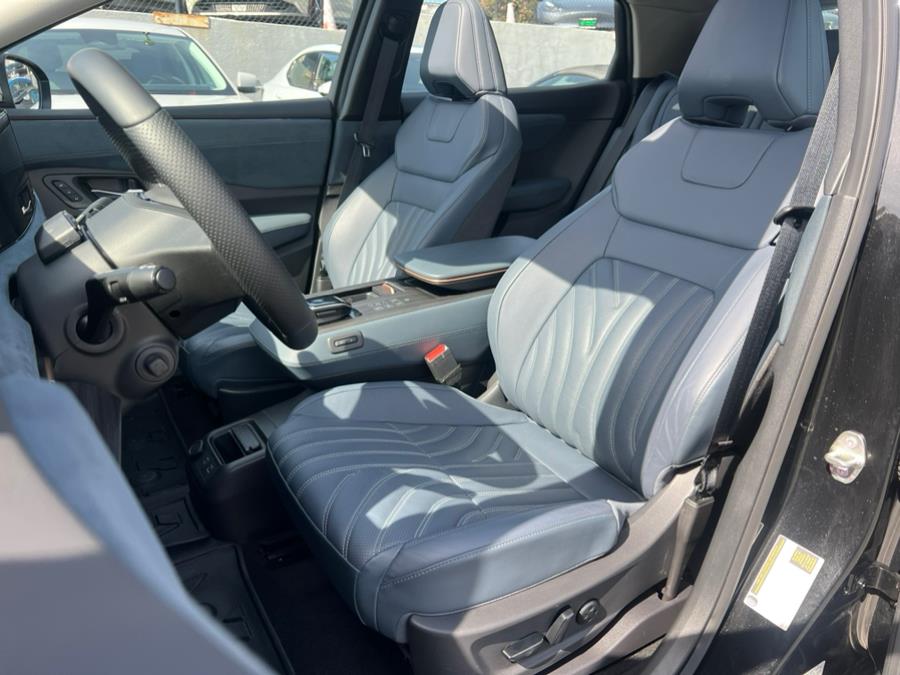 2023 Nissan Ariya PLATINUM+ e-4ORCE AWD photo