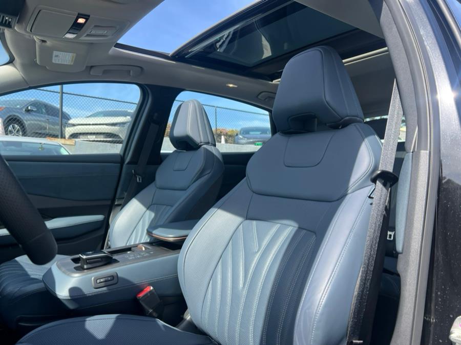 2023 Nissan Ariya PLATINUM+ e-4ORCE AWD photo