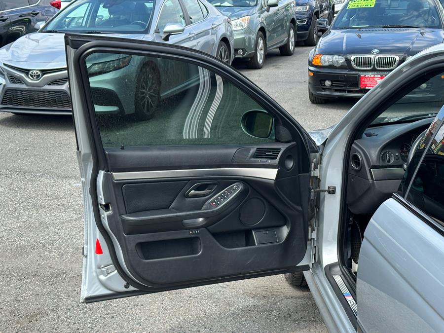 2000 BMW M5 photo