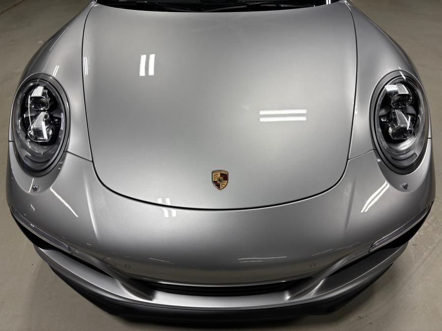 2017 Porsche 911 Carrera S Coupe photo