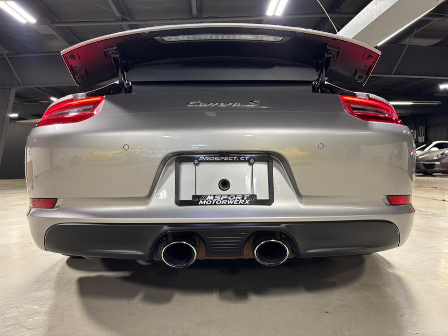 2017 Porsche 911 Carrera S Coupe photo