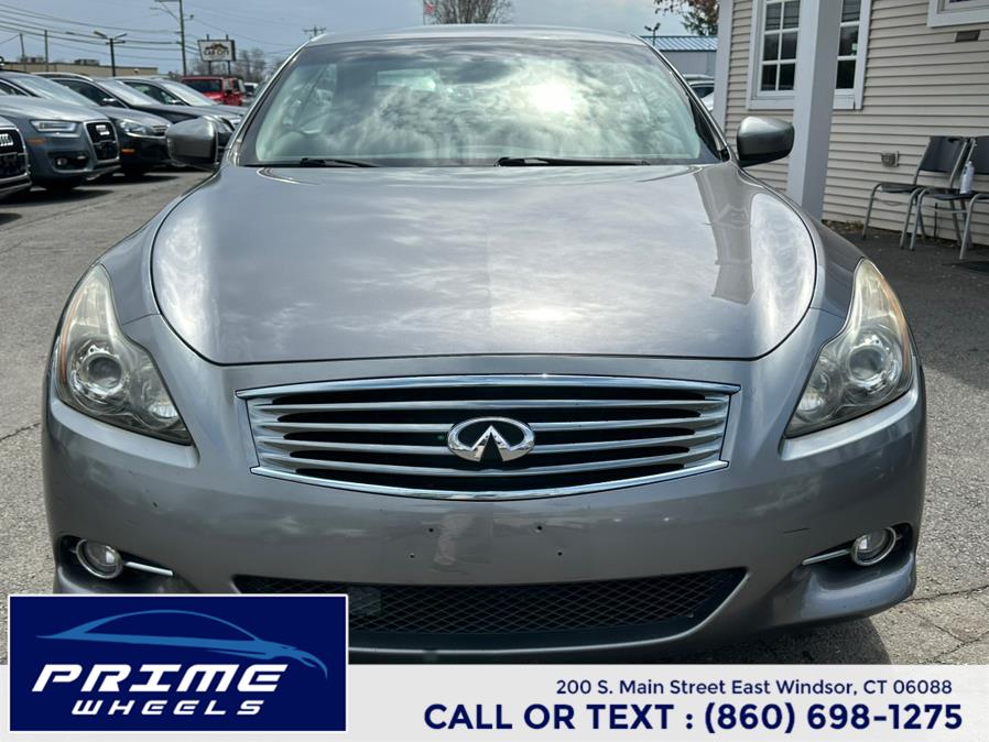 2011 Infiniti Legend photo