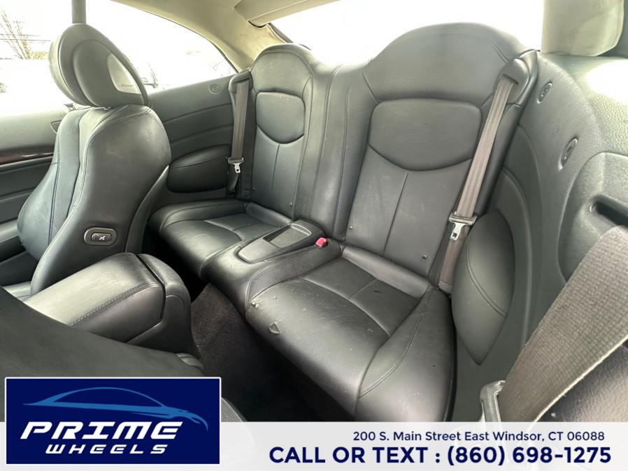 2011 Infiniti Legend photo