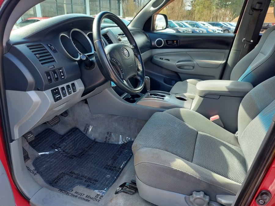 2011 Toyota Tacoma V6 photo