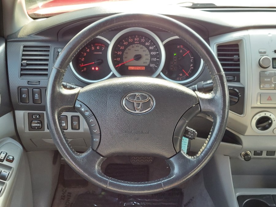 2011 Toyota Tacoma V6 photo