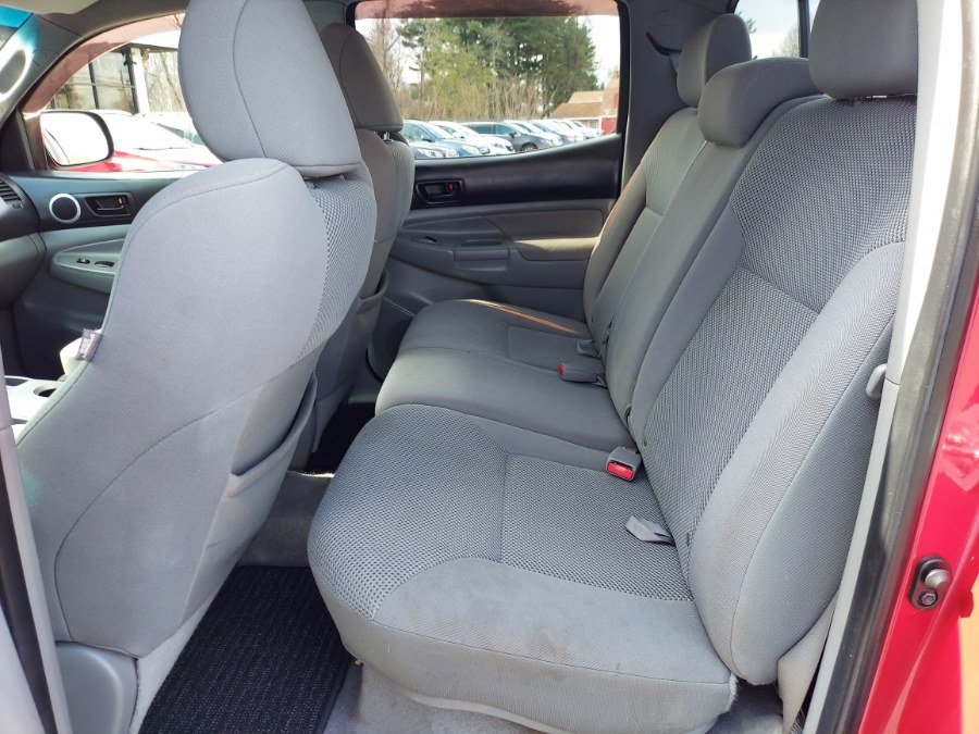 2011 Toyota Tacoma V6 photo