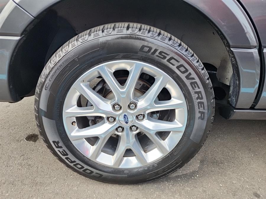 2015 Ford Expedition 4WD 4dr Limited photo