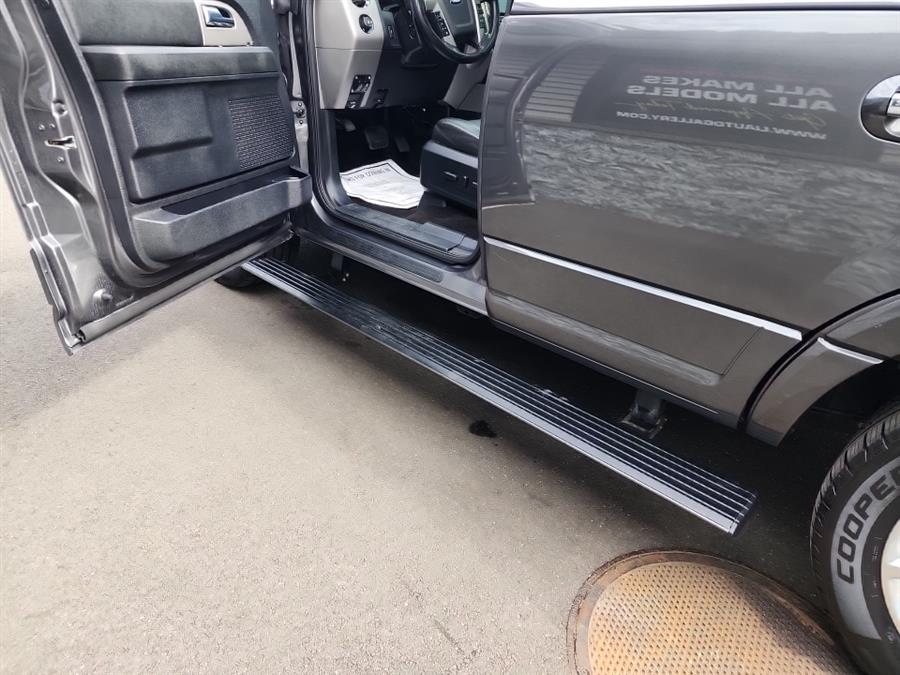 2015 Ford Expedition 4WD 4dr Limited photo
