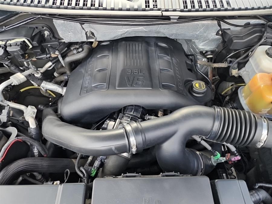 2015 Ford Expedition 4WD 4dr Limited photo